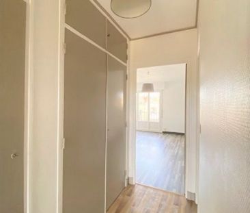 Appartement à louer, 1 pièce - Orléans 45000 - Photo 2