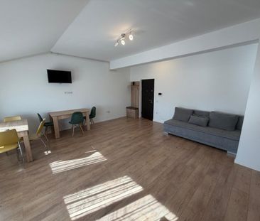 Garsonieră de închiriat, 35 mp, zona Avram Iancu - Photo 2