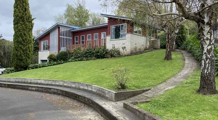 12 Lovat Street, Havelock North, Hastings - Photo 2