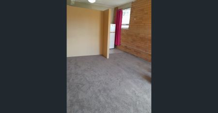 Studio ground floor apartment - Photo 4