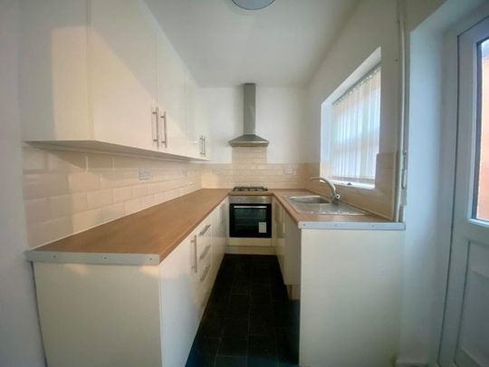 Hinton Street, L6 3AR - Photo 1