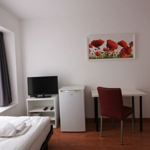 Unmöbliertes Einzelzimmer in Hägglingen - Foto 2