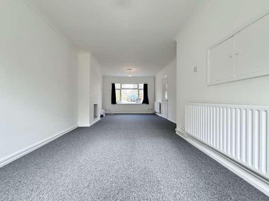 Victoria Road, St Peters, CT10 - Photo 1