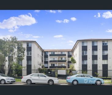 4/12-16 Goulburn Street, Warwick Farm, NSW 2170 - Photo 3