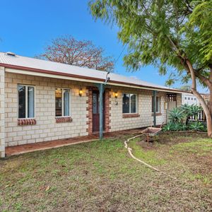 A Hidden Gem: Renovated Character Home in Greenfields - Photo 2