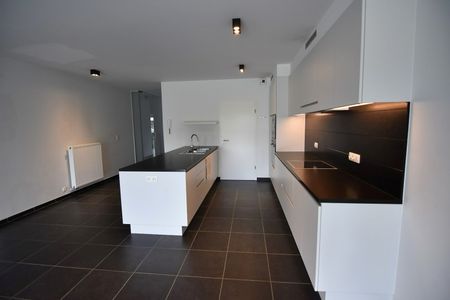 Mooi gelijkvloers appartement in Oekene - Photo 4