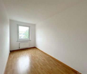 Wohnen mit Komfort: Großzügige 3-Zimmer-Wohnung in zentraler Lage - Photo 2