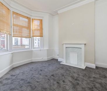 3 bedroom property to rent - Photo 1