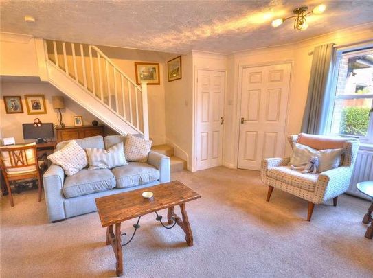 Brook Mead, Milford, Godalming, Surrey, GU8 - Photo 1