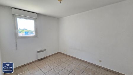 Location Appartement 3 pièces 58m² TOULON 83100 - Photo 4