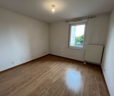 Location Appartement 3 pièces 64m² - Photo 5