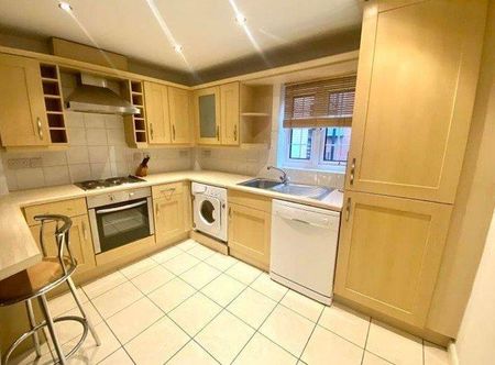 2 bedroom flat to rent - Photo 5