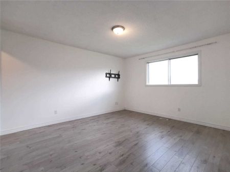 For Lease - 4 Fordcombe Crescent Unit# Upper, Markham, Ontario - Photo 2