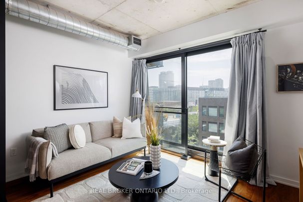 River City I Lofts 47 , #539 - Photo 1