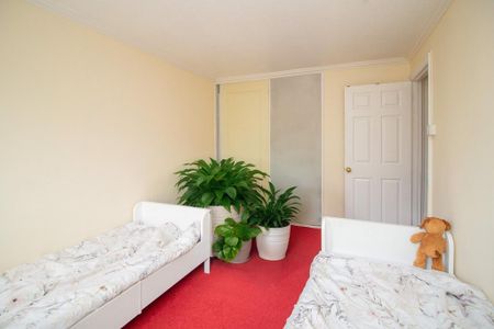 3 bedroom terraced house to rent - Photo 4