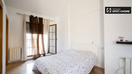 valencia, Valencian Community 46035 - Photo 4