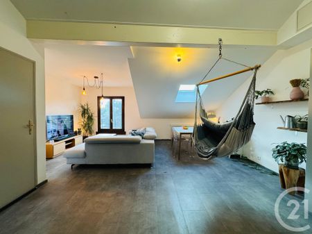 Location Appartement 3 pièces 53m² LONGEVILLE LES METZ 57050 - Photo 4