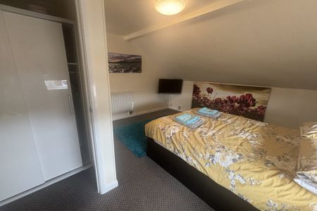 Bush Estate - Photo 3