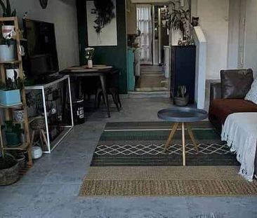 Modern, Charming & Furnished Studio in Double... - Photo 4