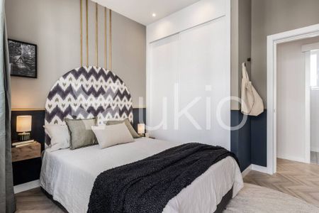 5 room luxury Apartment for rent in Madrid, Community of Madrid - Photo 5