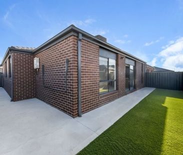 Your new home awaits! - Photo 6