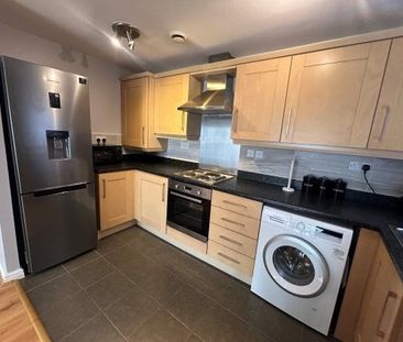 Finings Court, Burton-on-Trent, DE14 - Photo 2