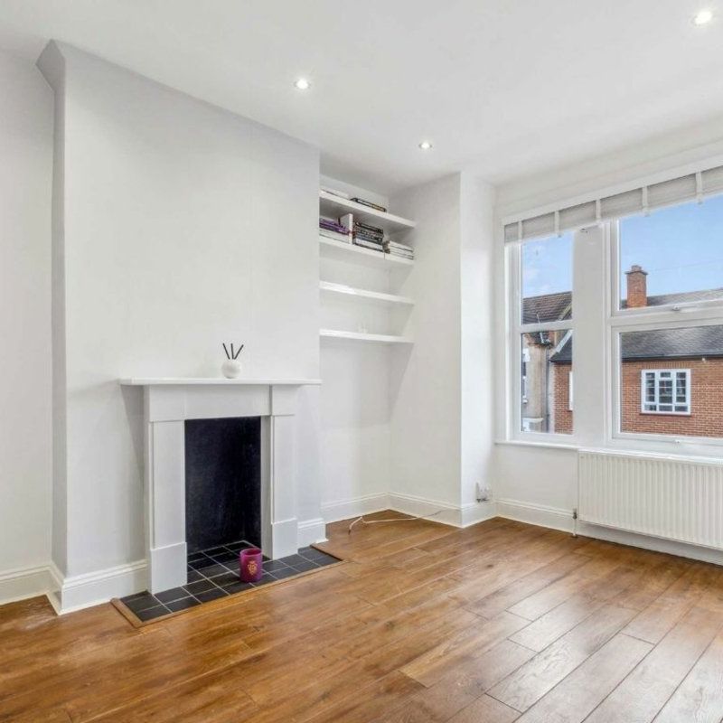 Bruce Road, CR4, London - Photo 1