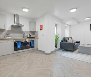 Room in a Shared Flat, Talbot Street, NG1 - Photo 1