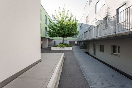 Perfect as a first apartment - Photo 2