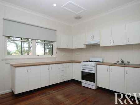 4 Ropes Creek Road Mount Druitt - Photo 2