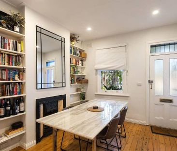 Stylish Inner-City Living in the Heart of Newtown - Photo 4