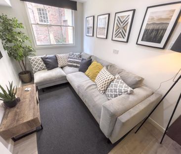 5 bedroom flat to rent - Photo 2