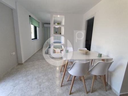 Διαμέρισμα για ενοικίαση Μαλεσίνα - Φωτογραφία 4