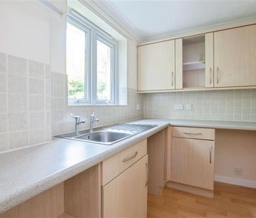 1 bedroom retirement property to rent - Photo 1