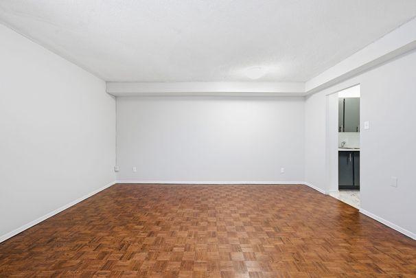 For Lease - 2350 Dundas Street Unit# 2607A, Toronto, Ontario - Photo 1