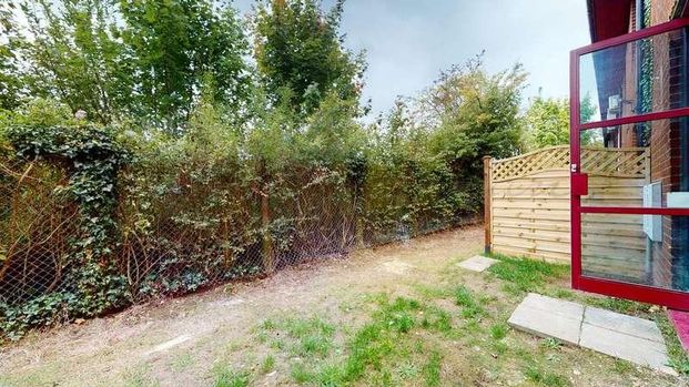 Woodlands Business Village, Coronation Road, RG21 - Photo 1
