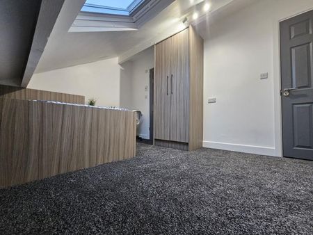 4 bedroom house share to rent - Photo 4