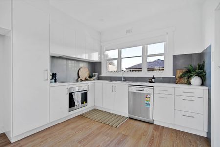 1/71 Cypress Street - Photo 2