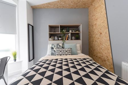 Montgomerie #22 - Photo 5