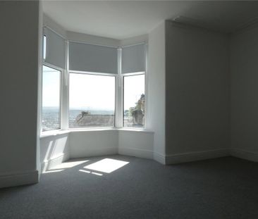 2 bedroom end of terrace house to rent - Photo 1