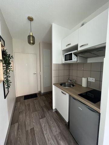 Location Appartement 1 pièce 18m² FRANQUEVILLE ST PIERRE 76520 - Photo 3