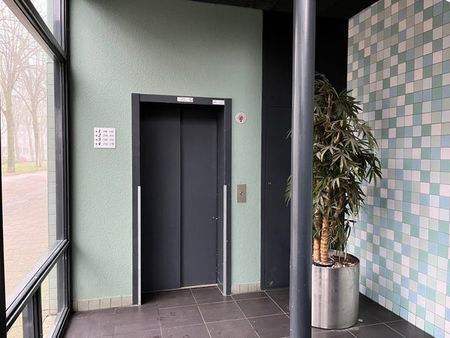 Te huur: Appartement Spoorweghaven in Rotterdam - Photo 2