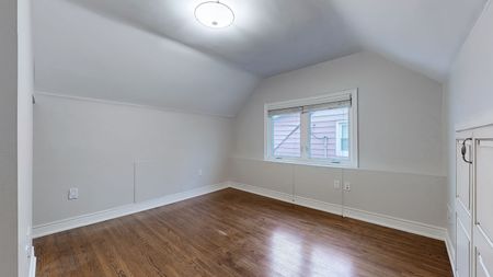 For Lease - 59 Anndale Drive Unit# Main, Toronto, Ontario - Photo 2