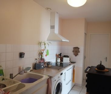 Appartement T2 près de CAVIGNAC à louer - Photo 2