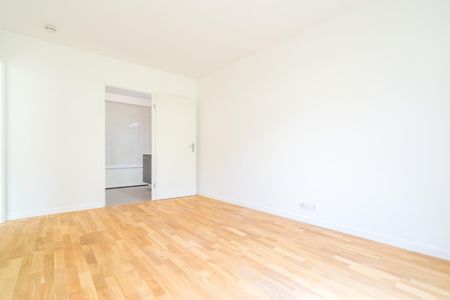 location Appartement T2 DE 45m² À VILLIERS SUR MARNE - Photo 4