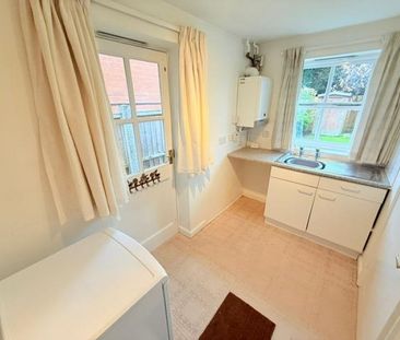 3 bedroom House To Let - Photo 5