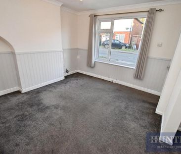 2 bedroom end of terrace house to rent - Photo 1