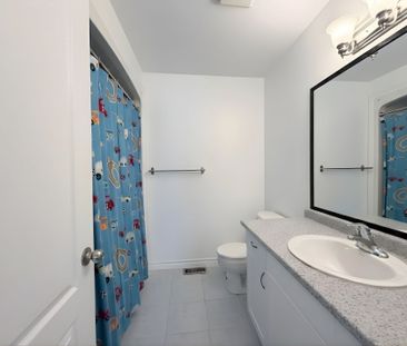 For Lease - 99 Panabaker Drive Unit# 9, Hamilton, Ontario - Photo 6