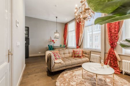 P.C. Hooftstraat | One Bed | Second Floor - Foto 2