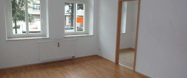 Frei ab 1.1.26 - mit Balkon und Laminat zum TOP Mietpreis - Photo 1